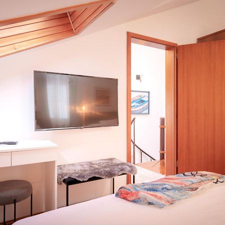 Kalina Deluxe Apartments Jelsa  Kültér fotó