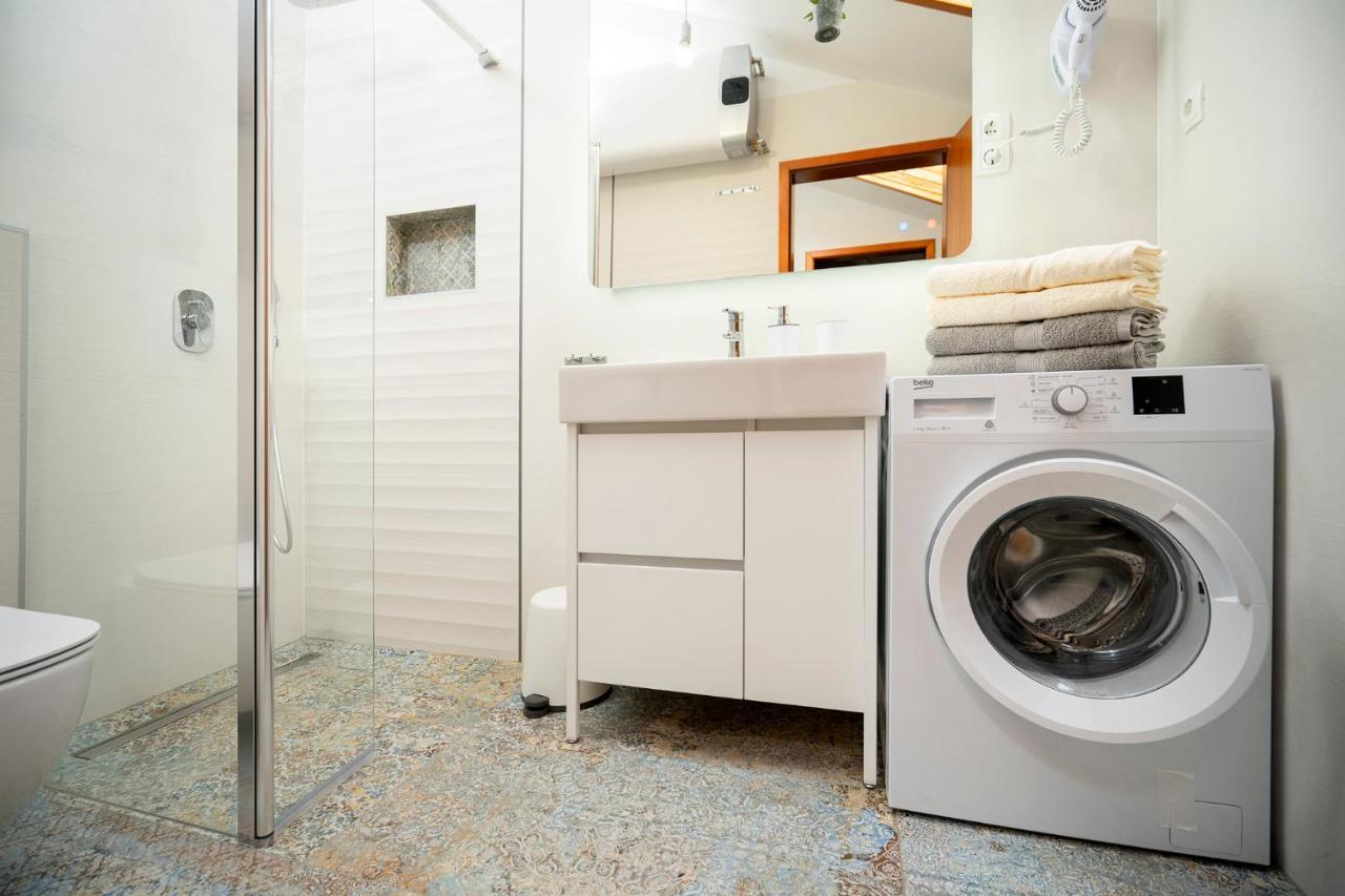 Kalina Deluxe Apartments Jelsa  Kültér fotó