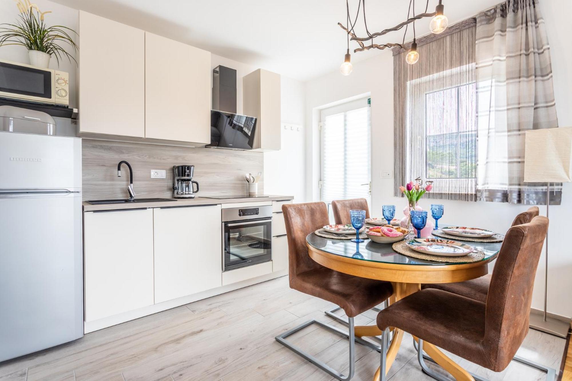 Kalina Deluxe Apartments Jelsa  Kültér fotó