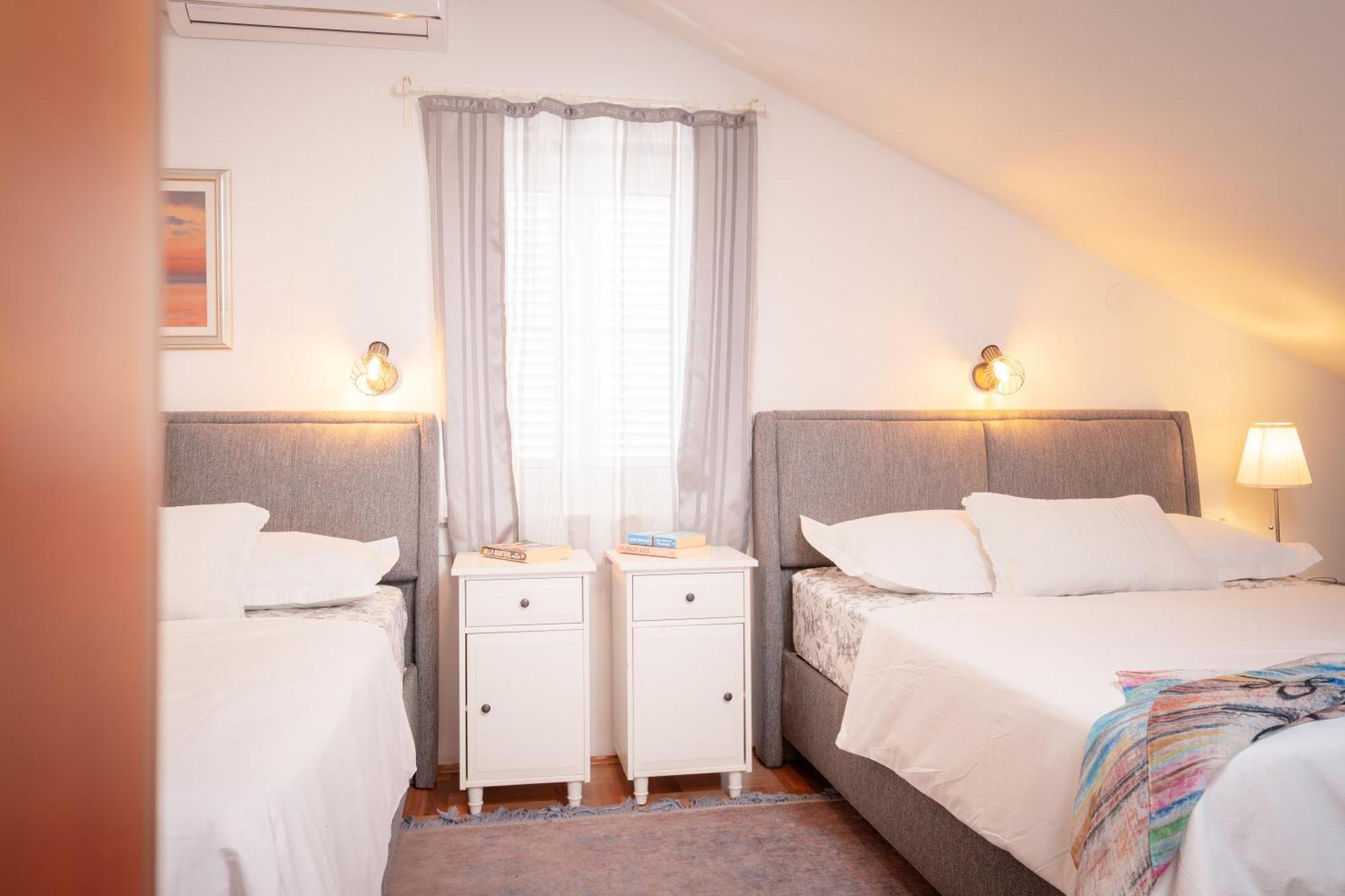 Kalina Deluxe Apartments Jelsa  Kültér fotó